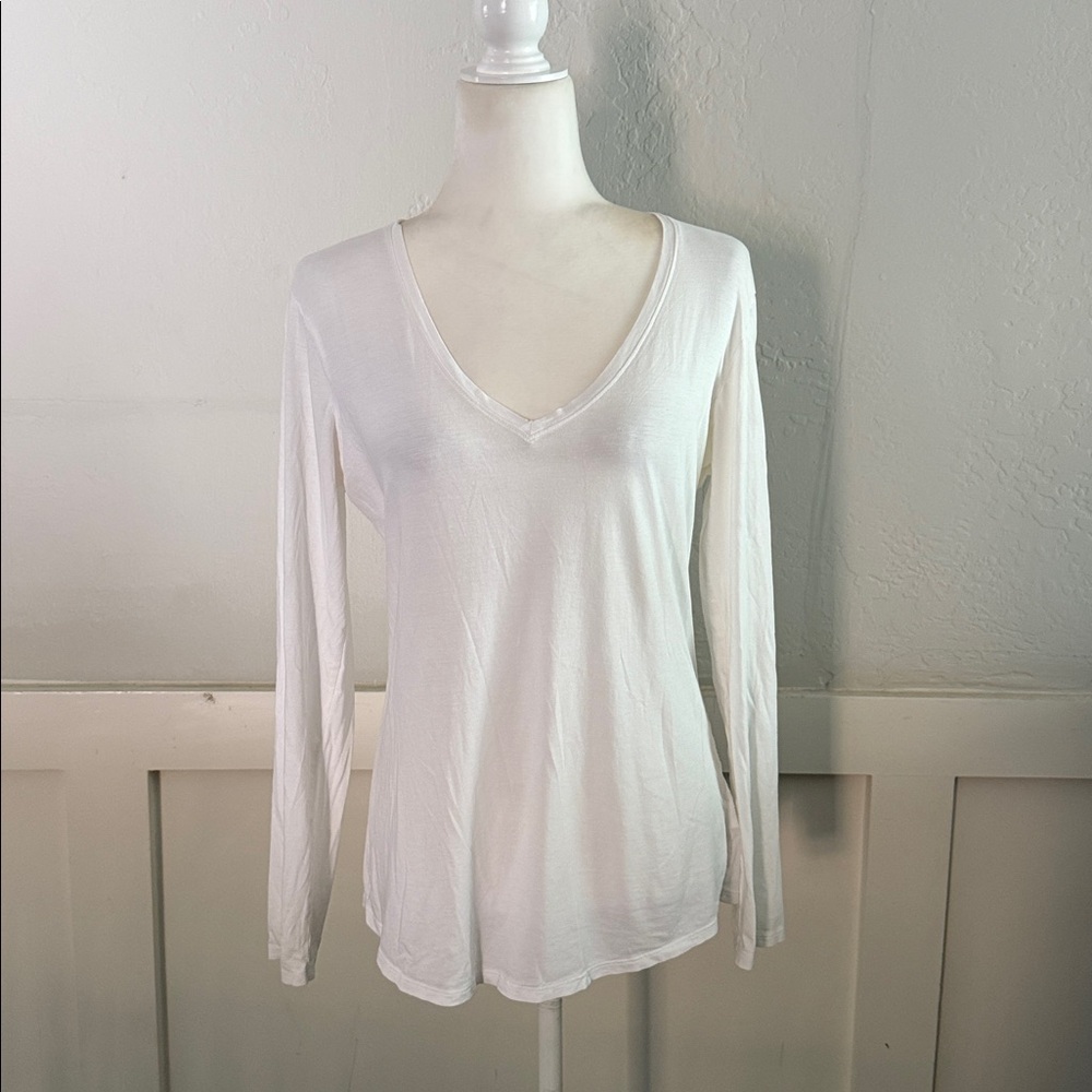 Lilly Pulitzer White Top with Pink Tag